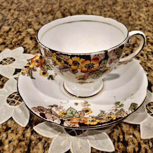 Vintage Bone China Floral Orange & Yellow Cup & Saucer ~ ENGLAND - Picture 1 of 8